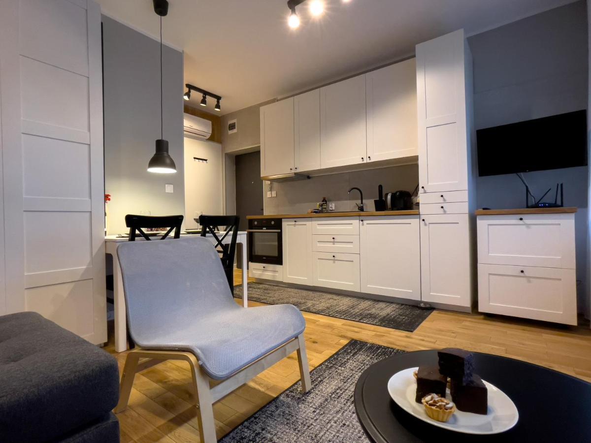 Urabn Apartments Studio With Garden No 2A Chorzow Katowice Free Private Parking, Self Check-In Exterior photo