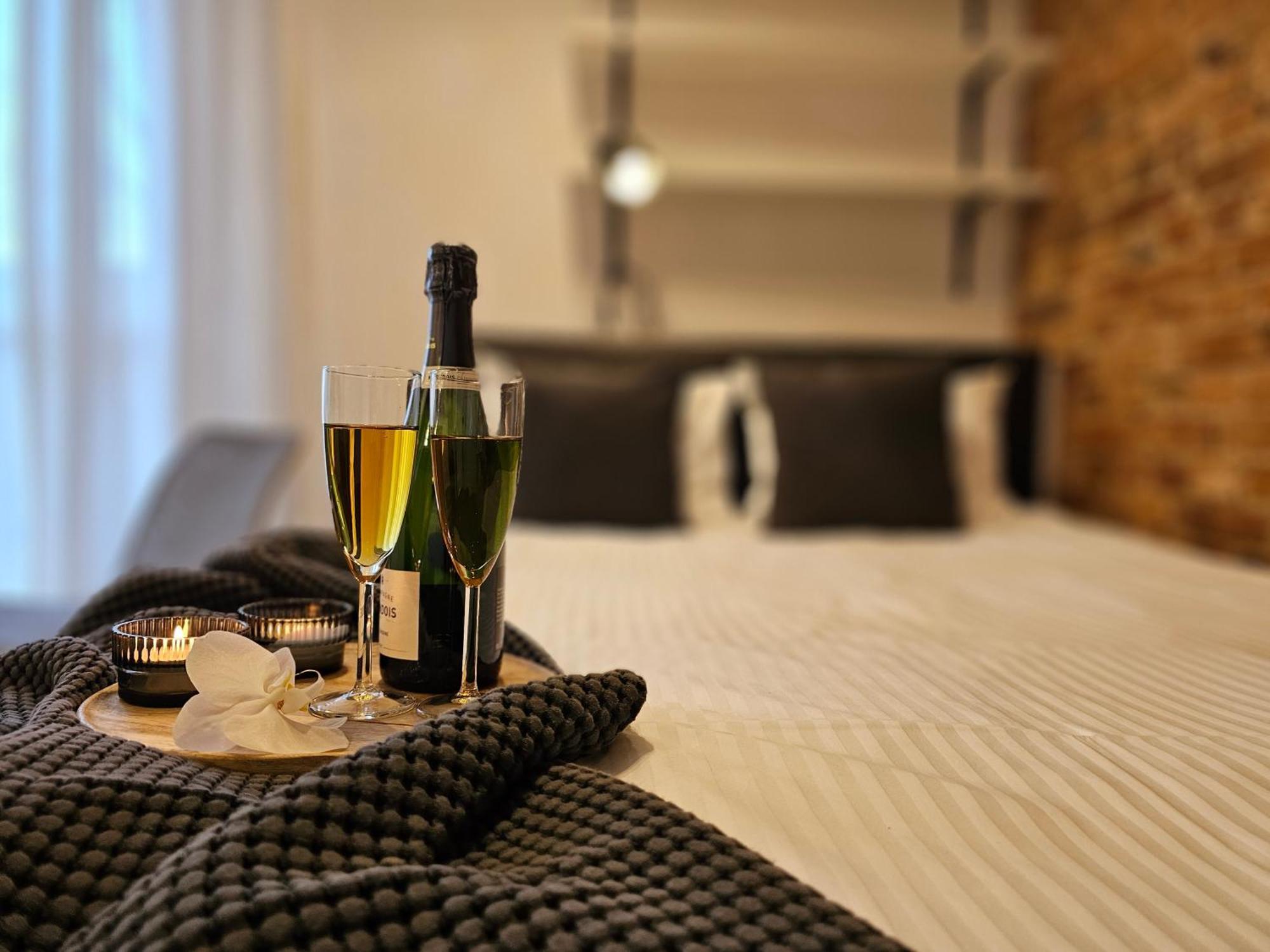 Urabn Apartments Studio With Garden No 2A Chorzow Katowice Free Private Parking, Self Check-In Exterior photo